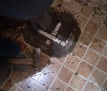 获嘉卫生间漏水维修公司为您分享下卫生间渗水如何处理及注意事项